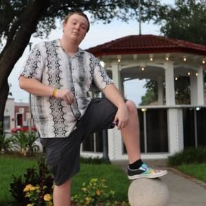 Meet your Posher, Noah